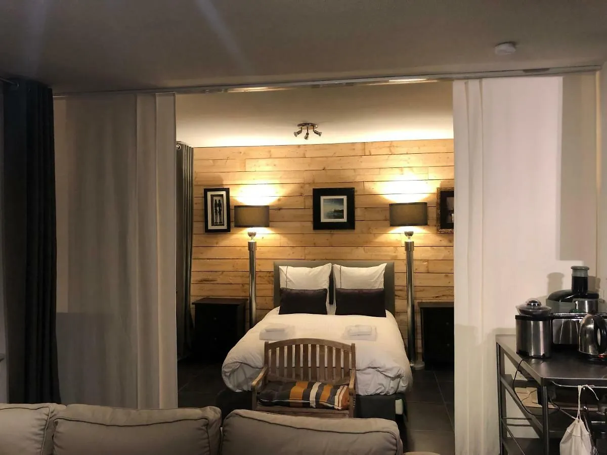 Residence De La Baie 普卢加斯努 0*,  法国